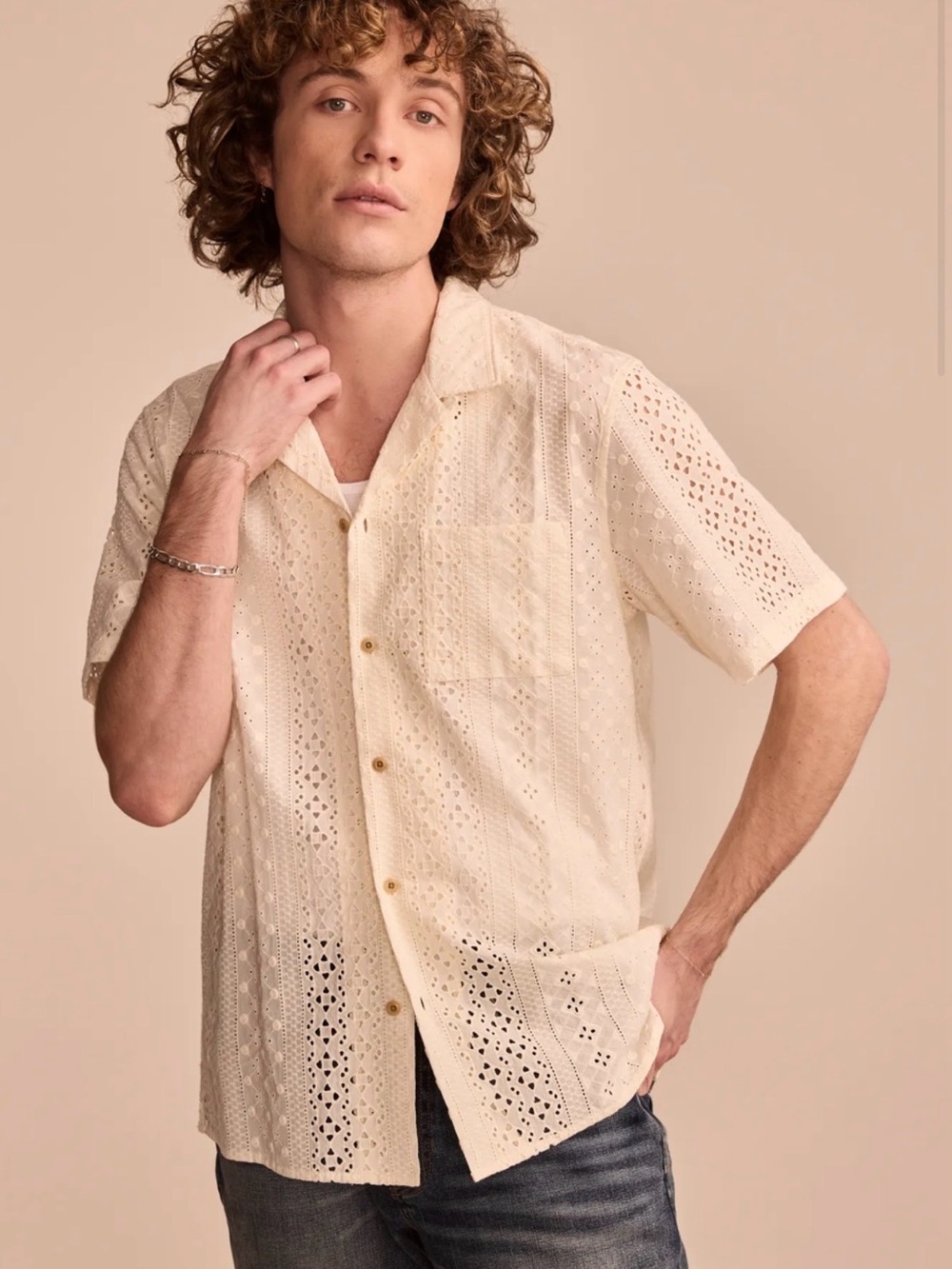 Lucky Brand Men’s Eyelet See Through Button Up Cream Shirt Size Small